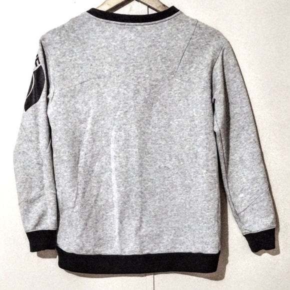 **Like New** The North Face Train N Logo Pullover Sweatshirt. - Picture 2 of 11